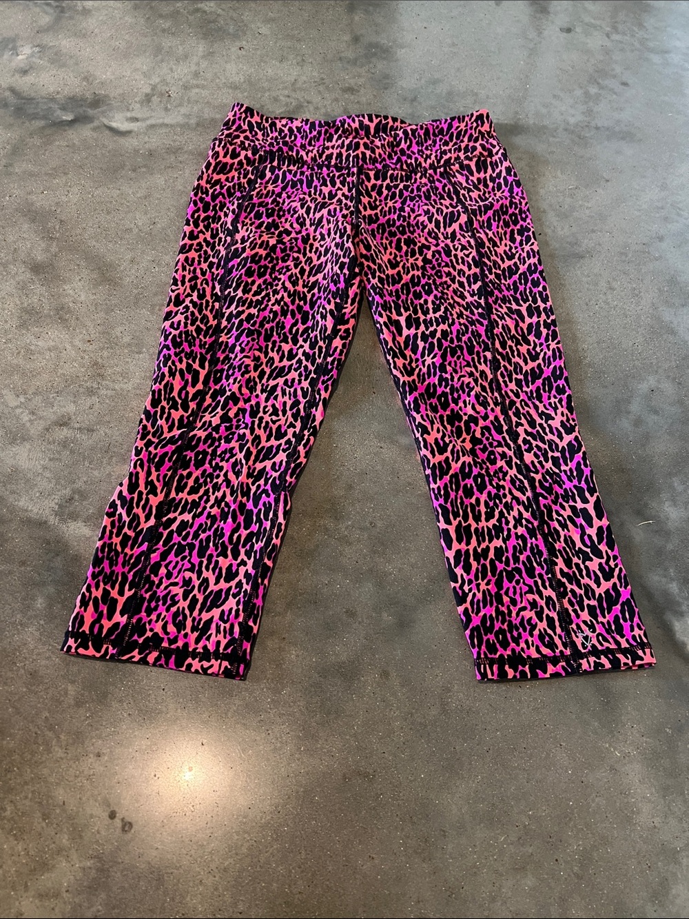 Pink & Black Leopard Print Cropped Pants